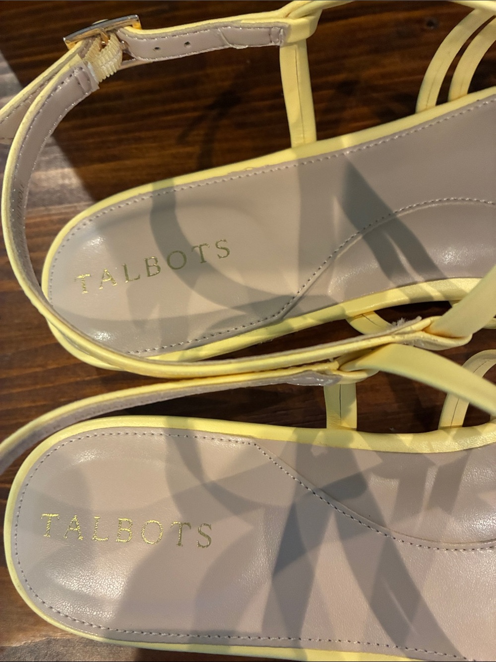 Talbots Bright Yellow Strappy Flat Sandals - Picture 3 of 7